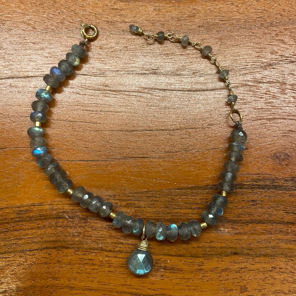 Handmade 14k gold filled labradorite dangle bracelet. Adjustable fit